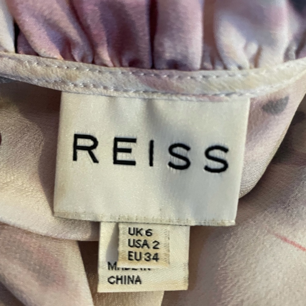 Reiss - Picture 9 of 9